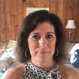 Meet your Posher, Janet